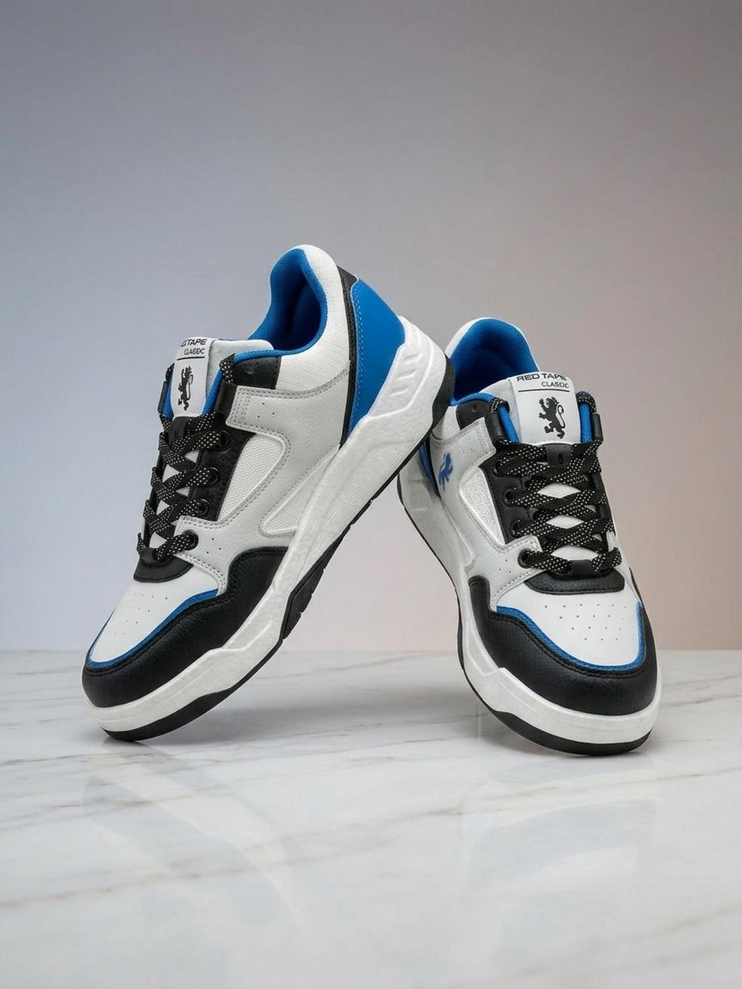 Red Tape Men Colourblocked ETPU Sneakers