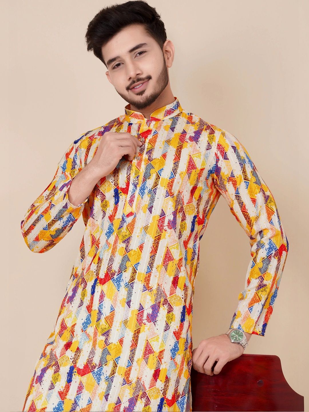 zommy Men Printed Handloom Kurta