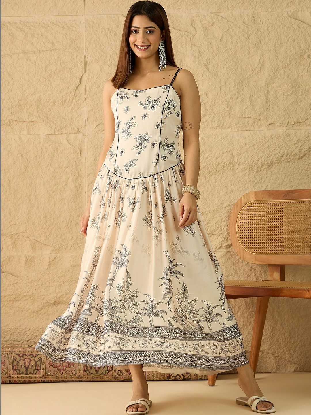 Inddus Women Floral Printed and Pleated Ethnic Dress