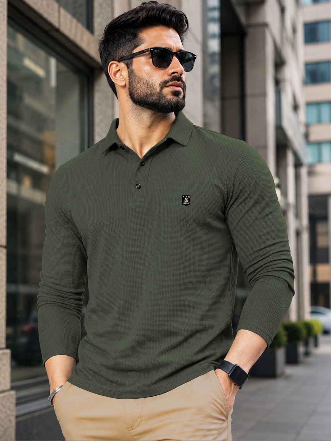 VeBNoR Men Self Design Polo Collar T-shirt