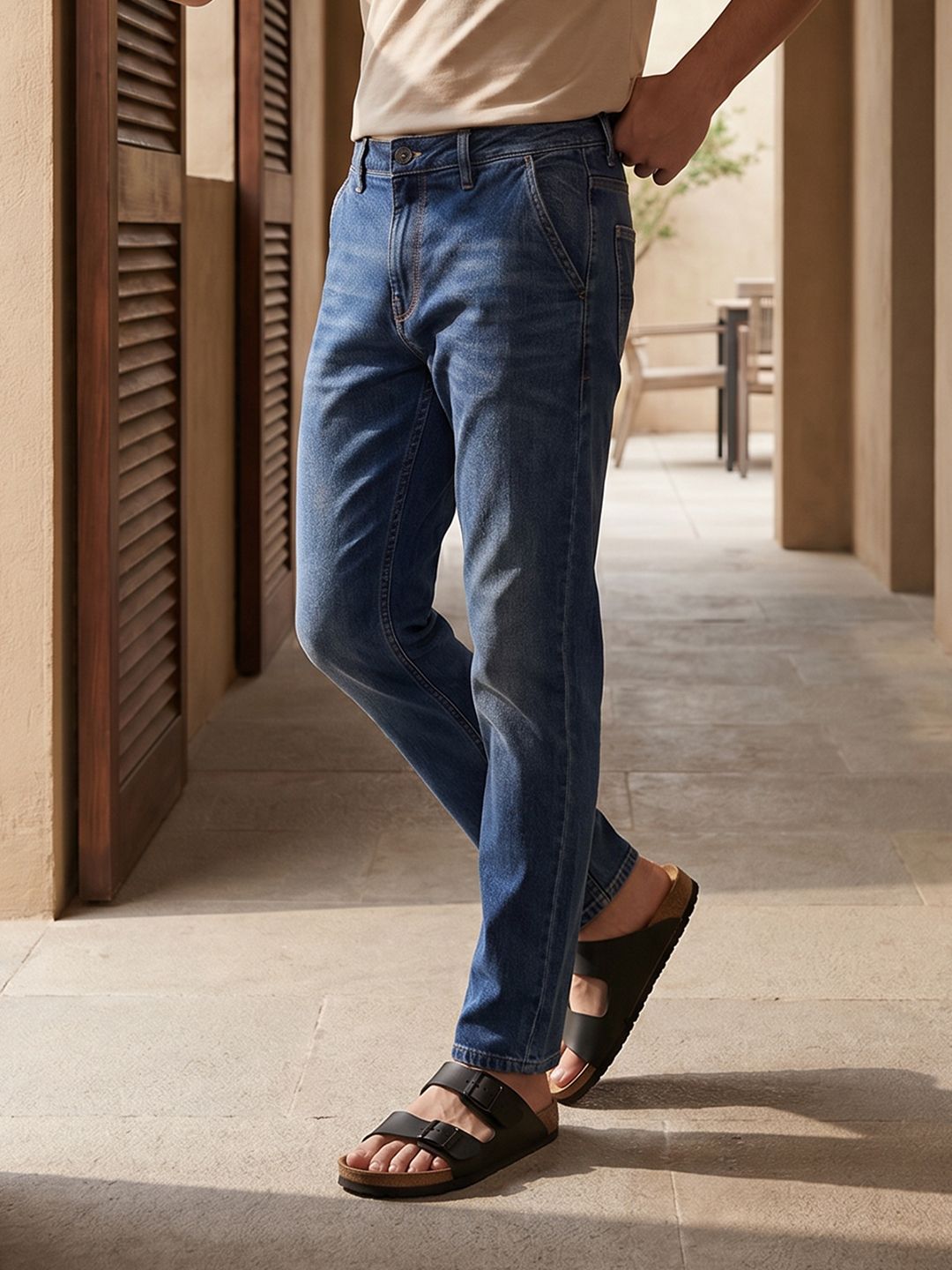 Mr Bowerbird Men Tapered Fit Light Fade Stretchable Jeans