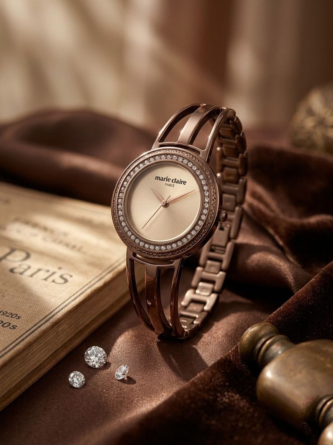 Marie Claire Women Aluminium Dial & Bracelet Style Straps Analogue Watch MC-SG26-5A
