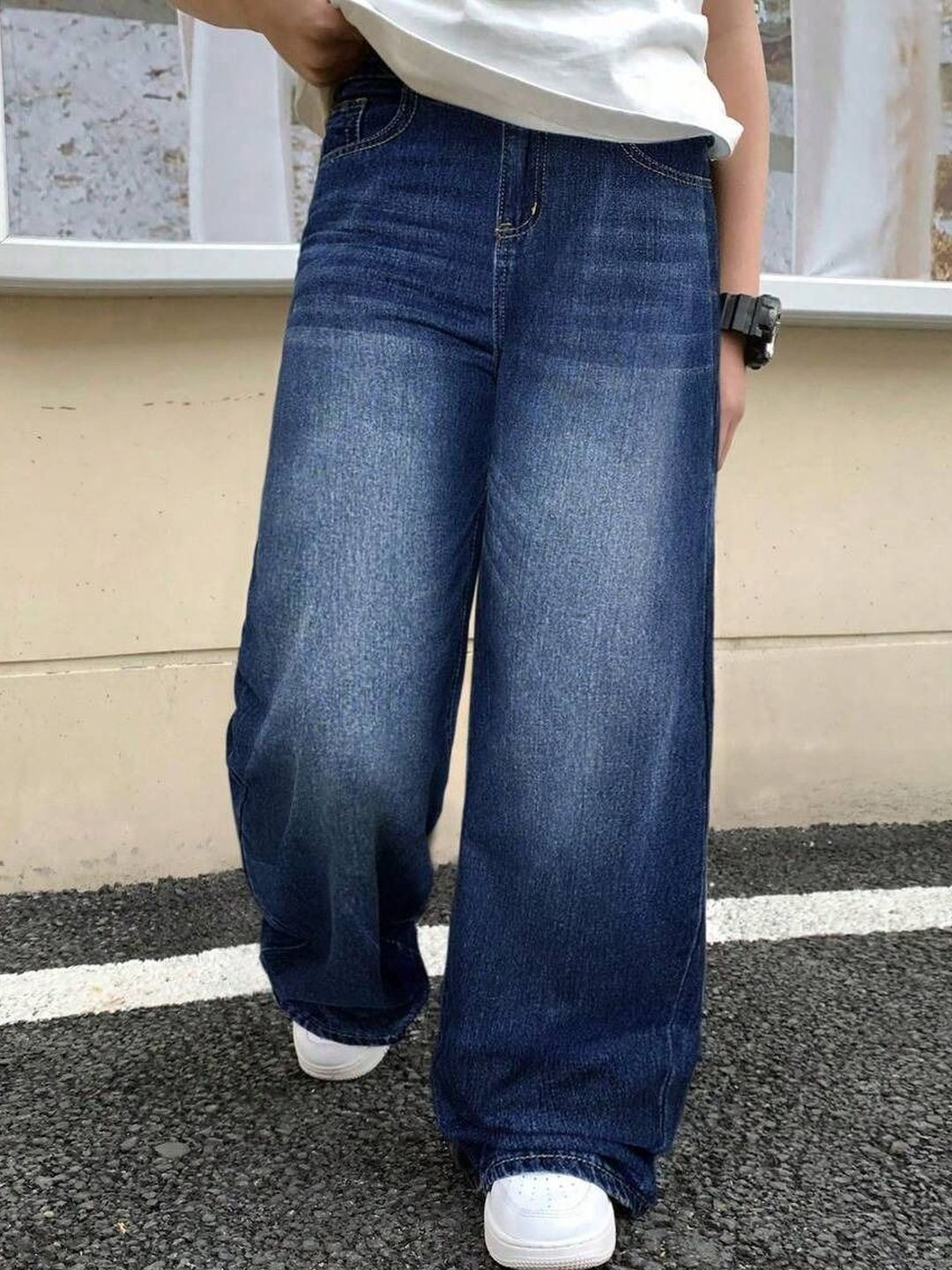 YAMEETFIT Men Jean Mid-Rise Low Distress Jeans