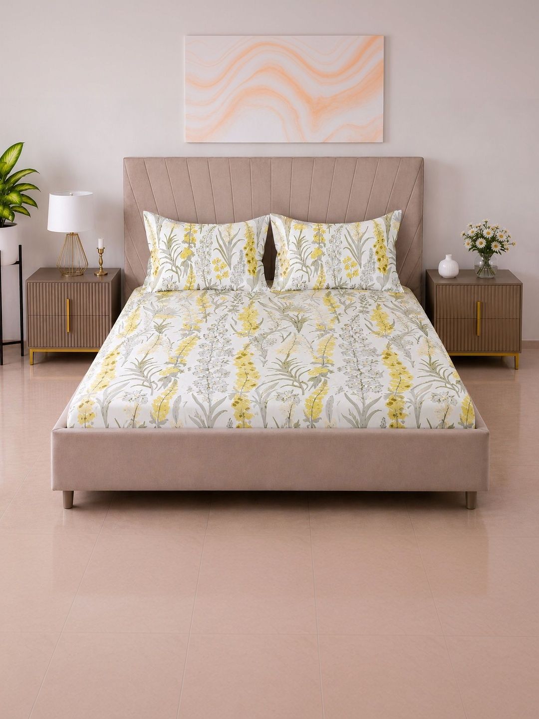 BOMBAY DYEING BOMBAY DYEING White & Yellow 144 TC Bedsheet with 2 Pillow Covers