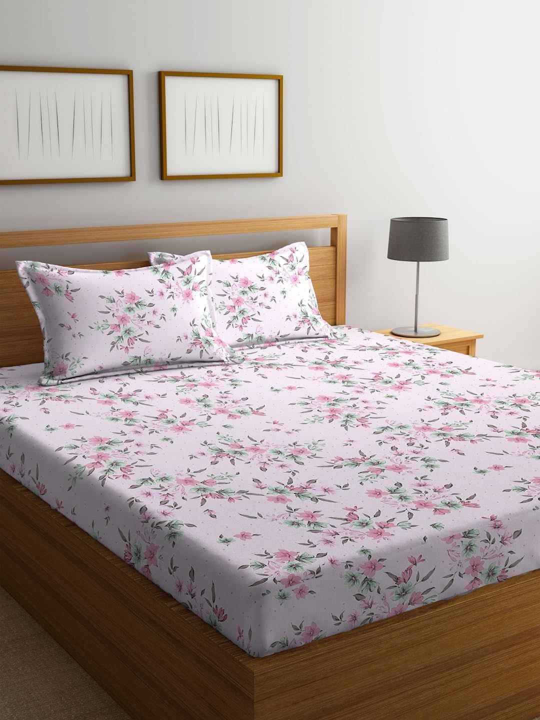 BOMBAY DYEING BOMBAY DYEING Pink & Green 144 TC Bedsheet with 2 Pillow Covers