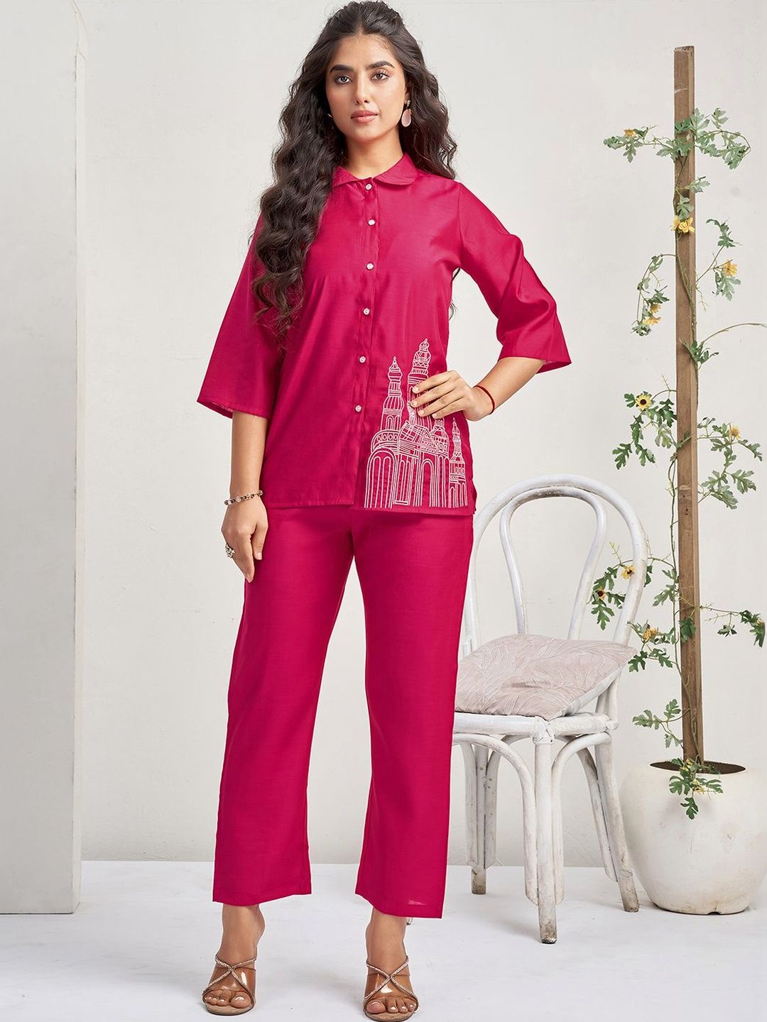 SKYLEE Embroidered Shirt Collar Three-Quarter Sleeves Silk Shirt With Solid Trouser