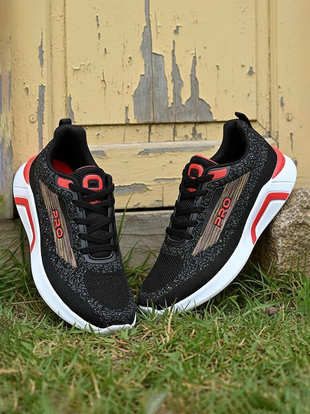 Khadims Men Textile Lightweight Running Shoes