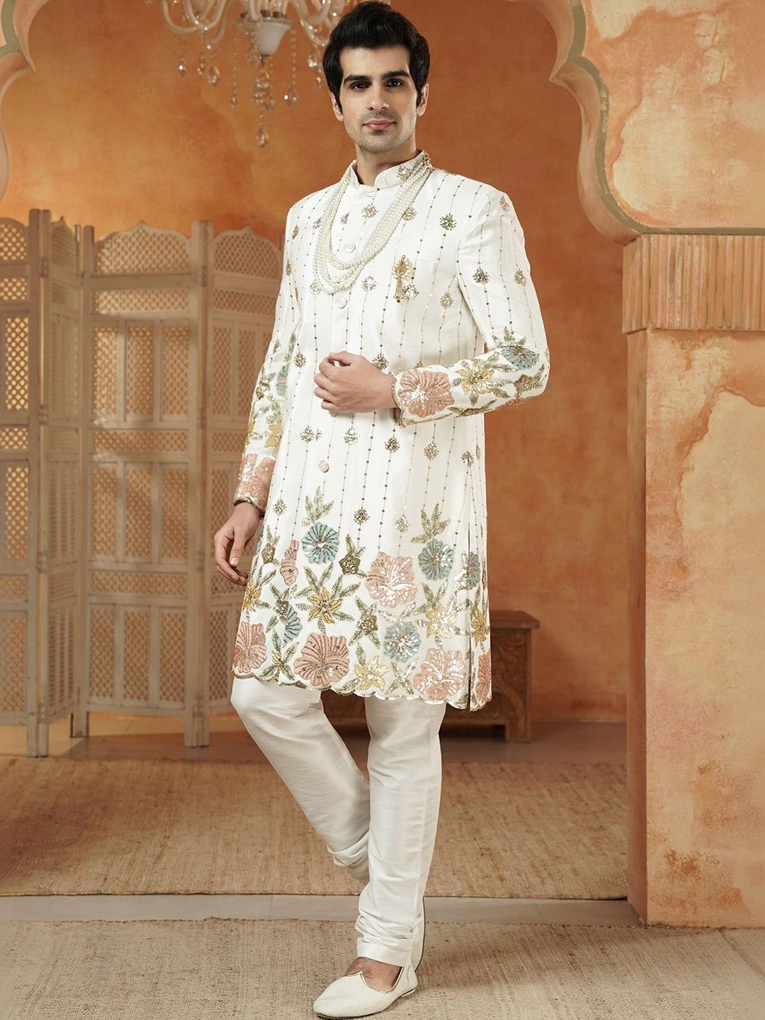 Utsav Fashion Embroidered Mandarin Collar Neck Sherwani Set