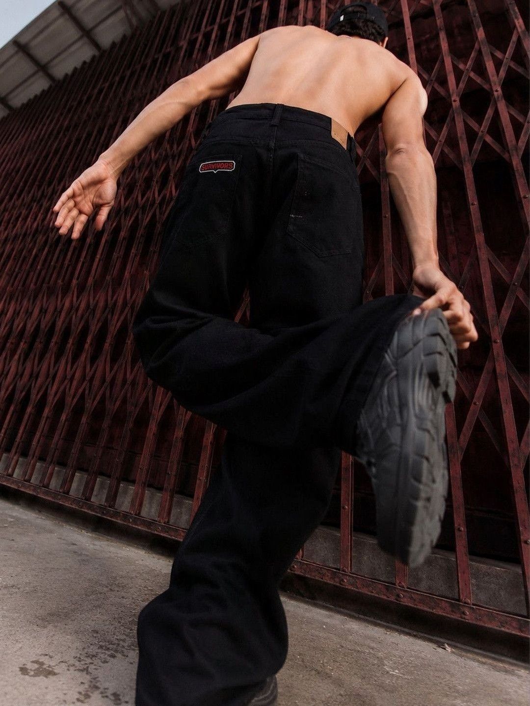 Men Bootcut Mid-Rise Jeans Bene Kleed Men Bootcut Mid-Rise Jeans
