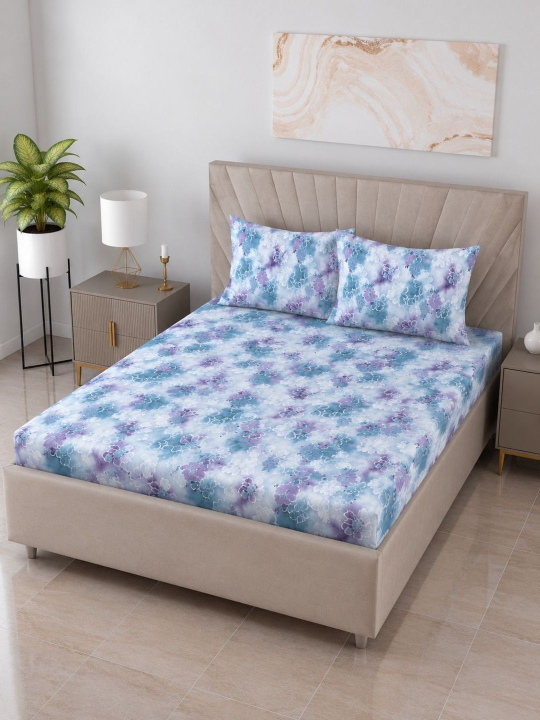 BOMBAY DYEING BOMBAY DYEING Blue & Purple 144 TC Bedsheet with 2 Pillow Covers
