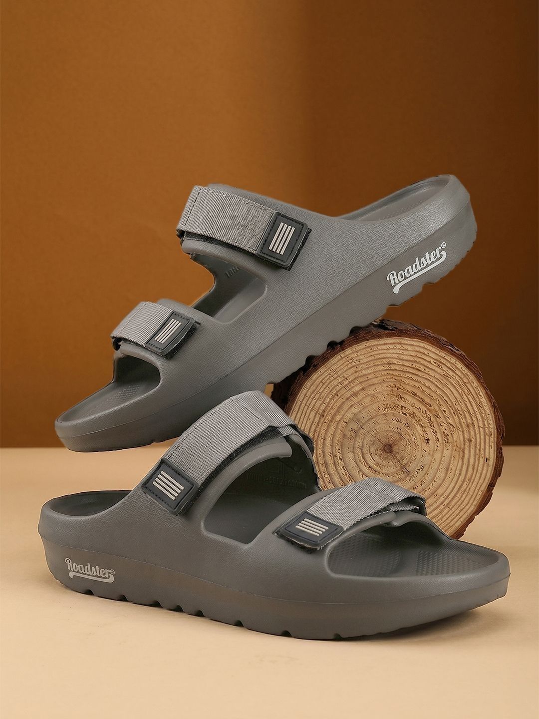 Roadster Men Sliders