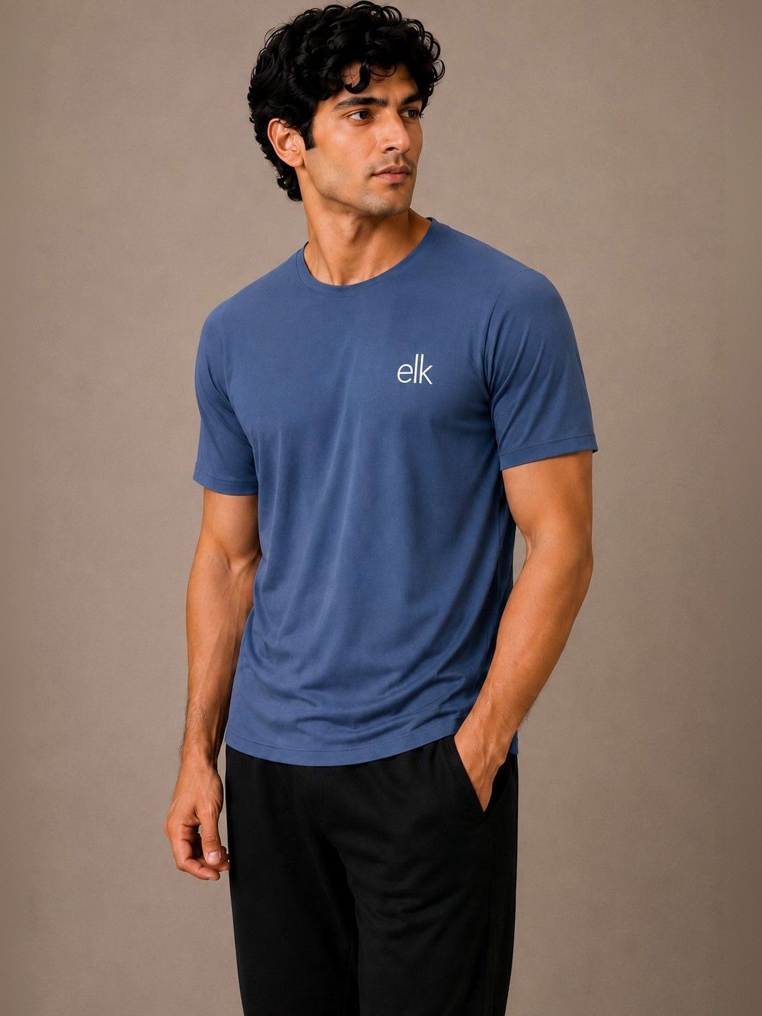 ESTYLISHKART Men Brand Logo Printed T-shirt
