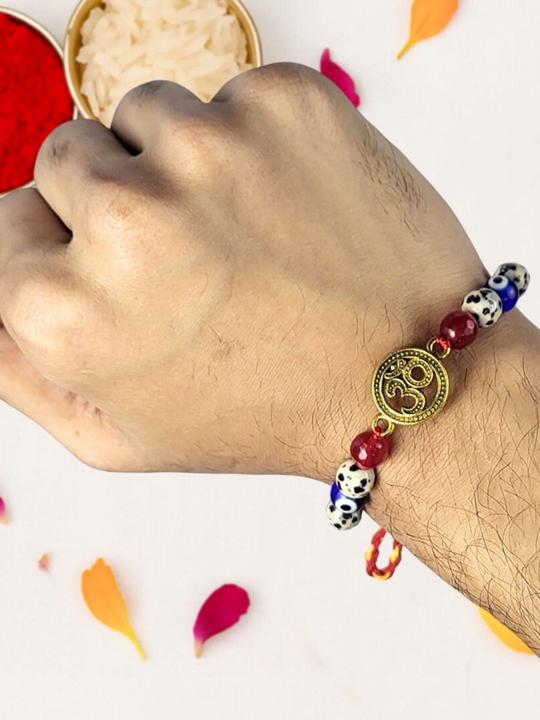 Calminds Thread Rakhi