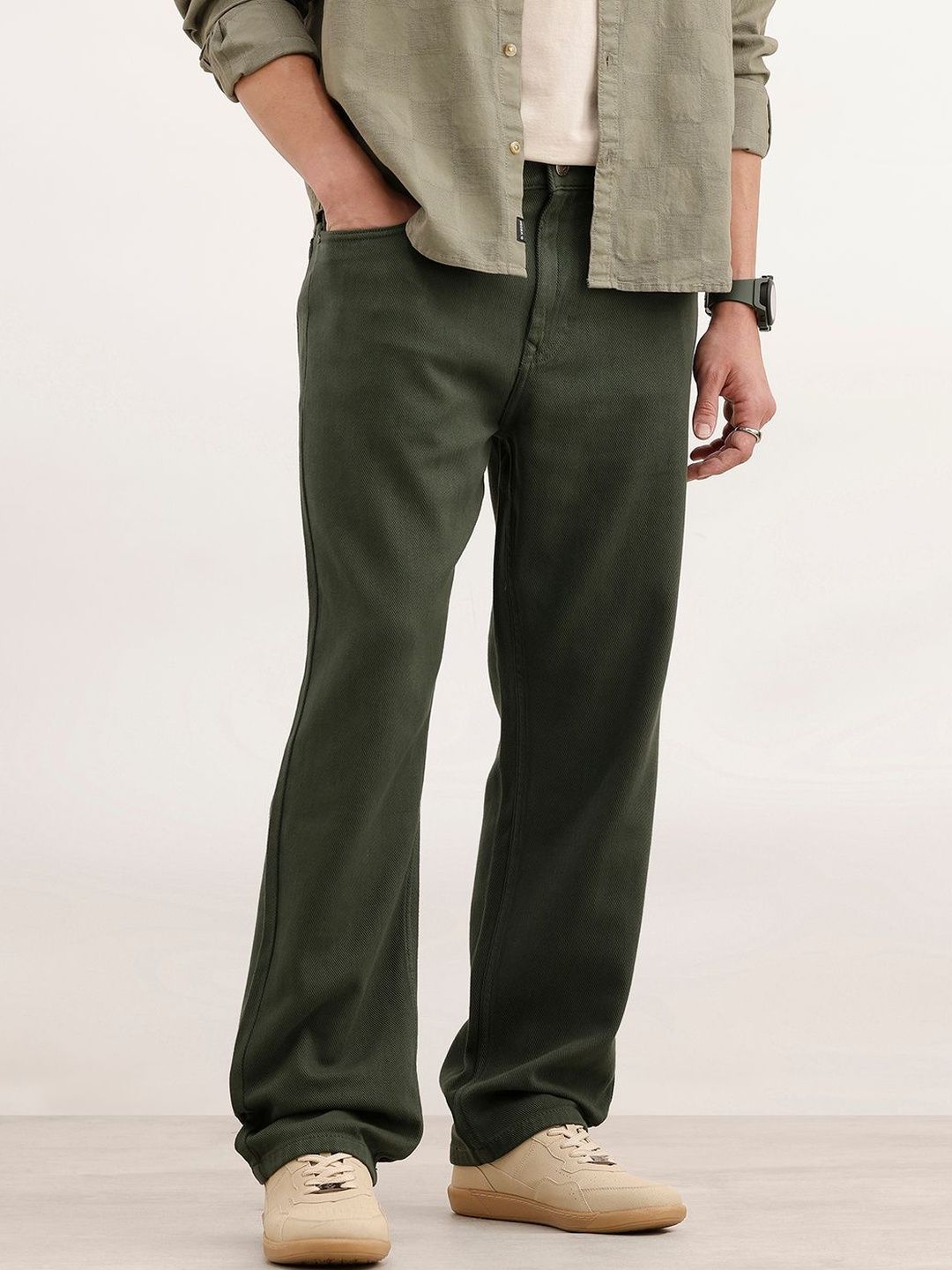 WROGN Men Anti Relaxed Fit High-Rise Light Fade Stretchable Jeans