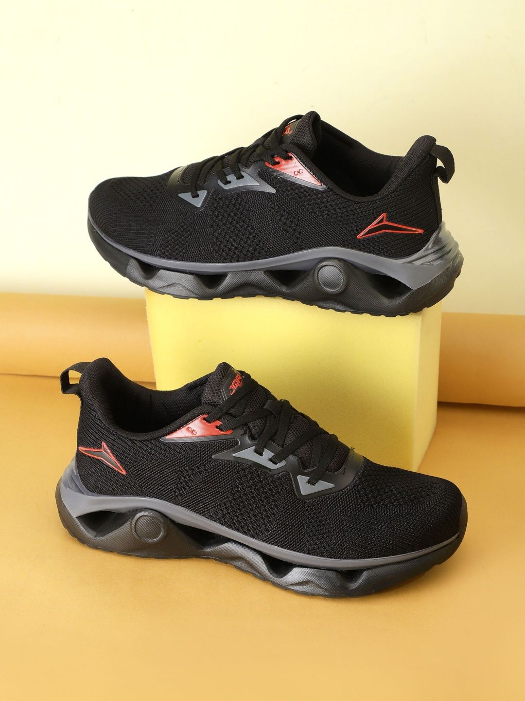 JQR Breaker Men Running Shoes