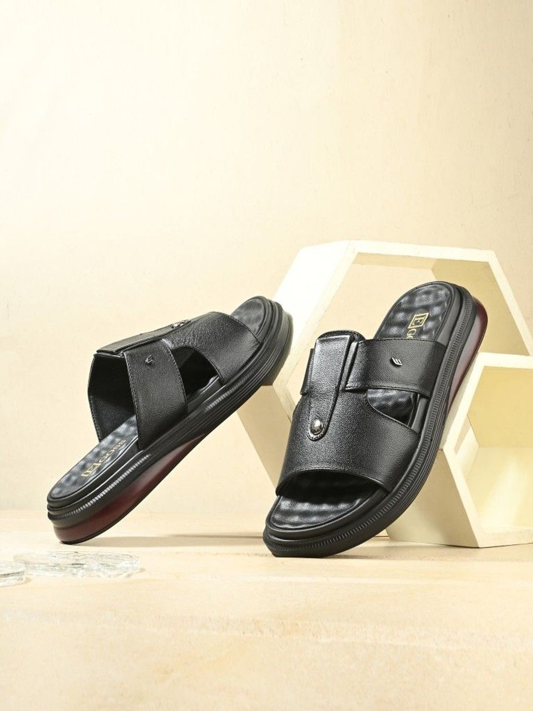 Egoss Men Sliders