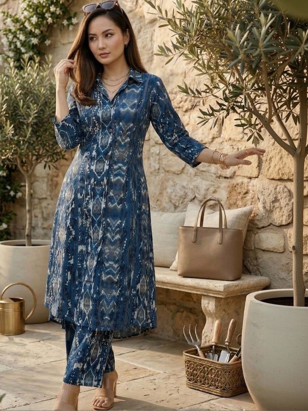 OBLEK Women Printed Tunic with Trousers