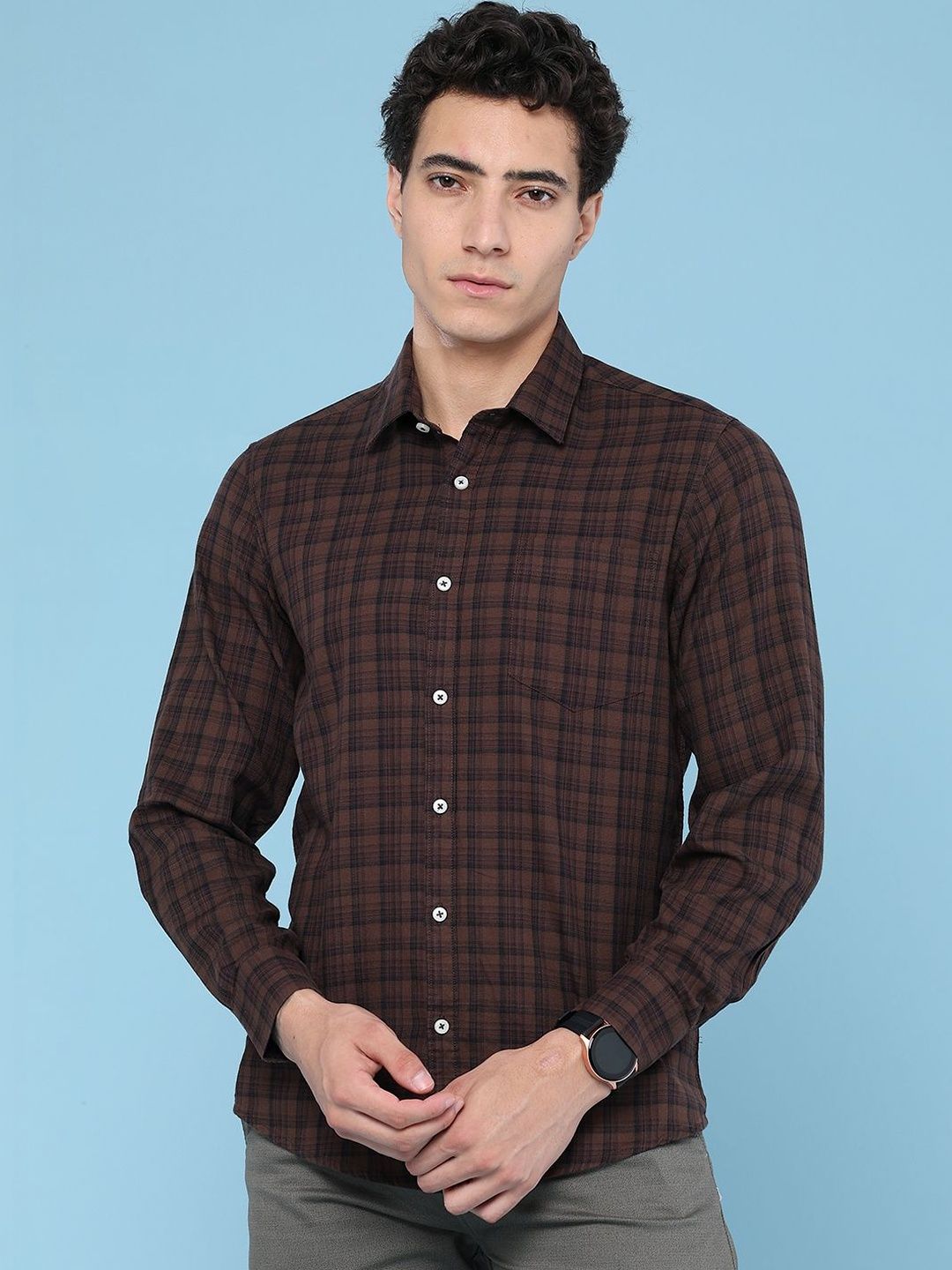 V-Mart Men Slim Fit Checked Casual Shirt