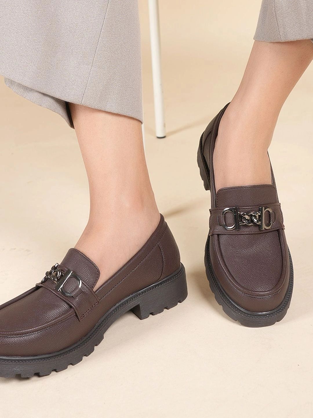 Moda Rapido Women Loafers