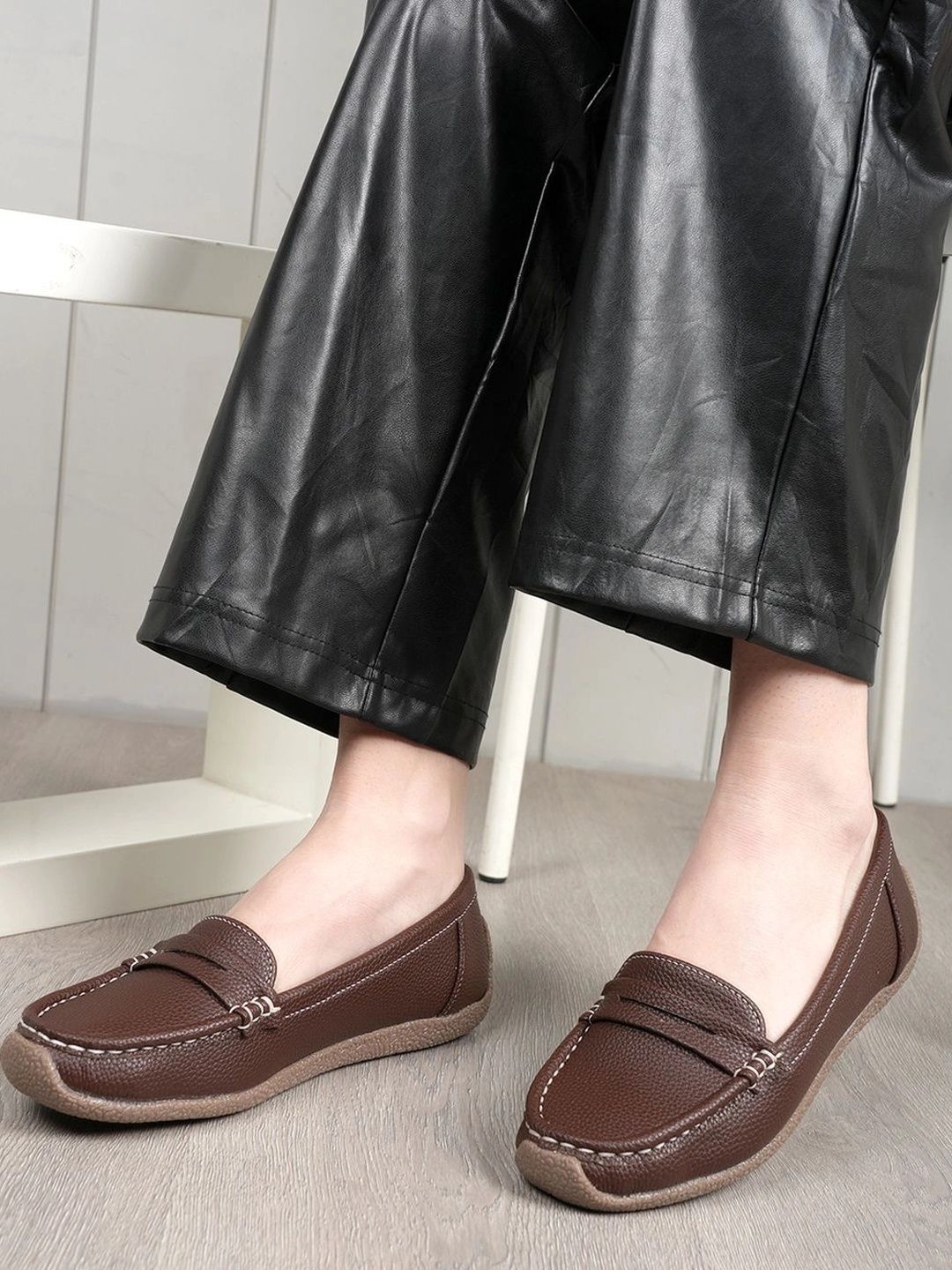 Moda Rapido Women Loafers