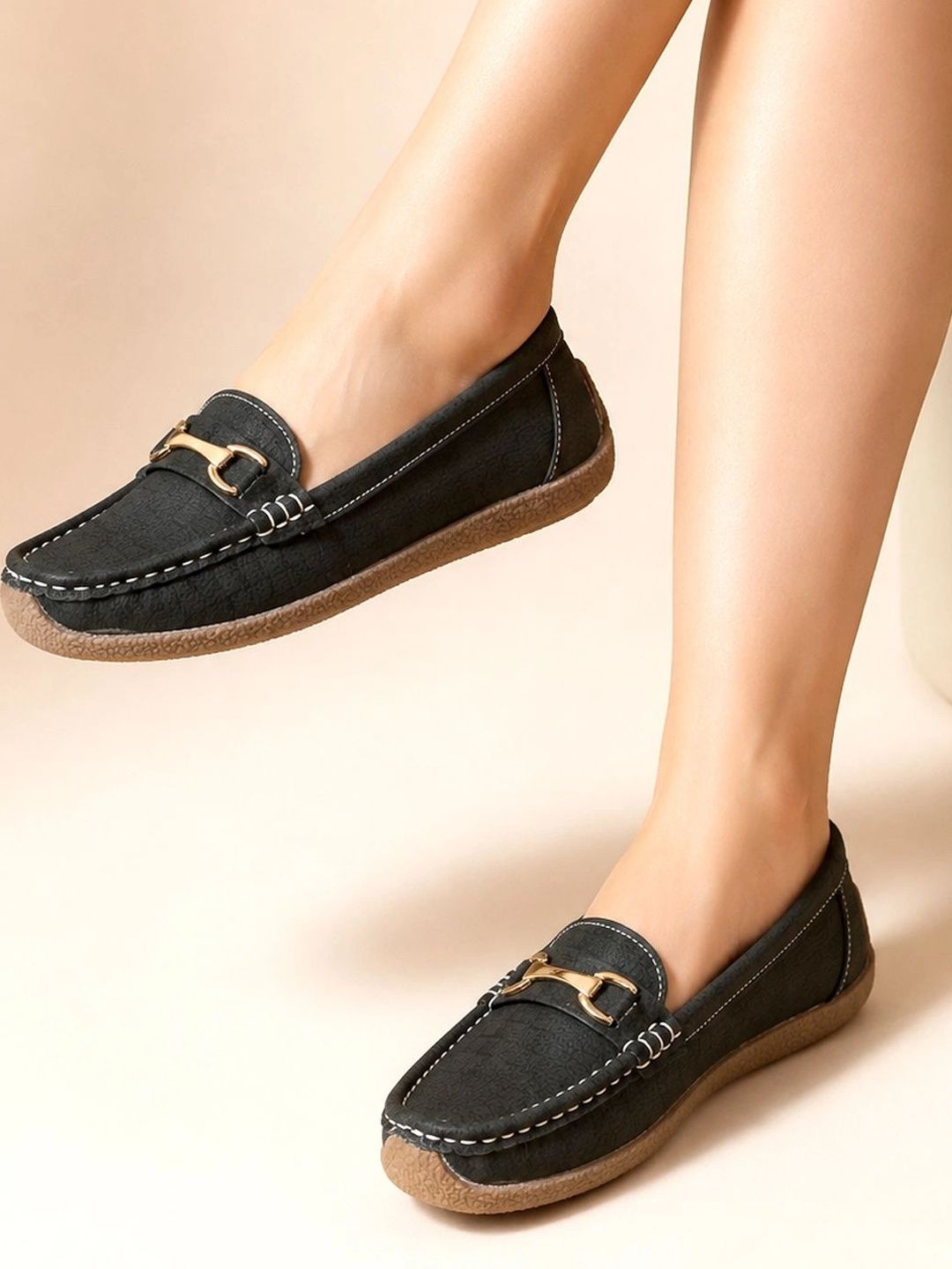 Moda Rapido Women Textured Driving Shoes