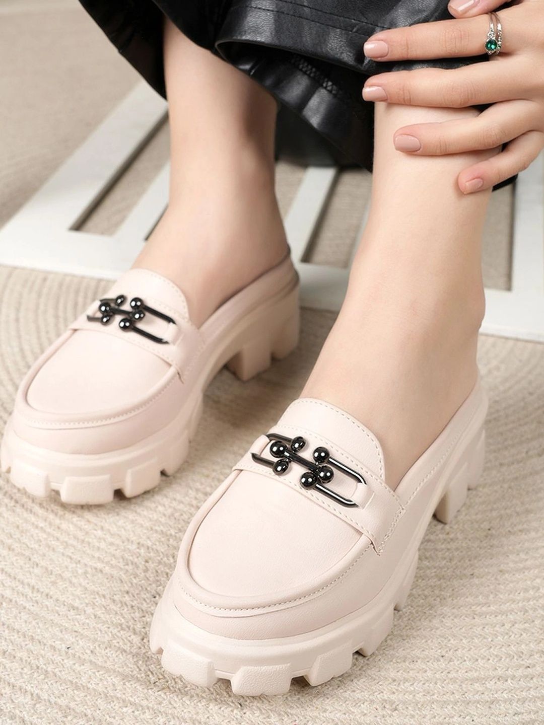 Moda Rapido Women Loafers