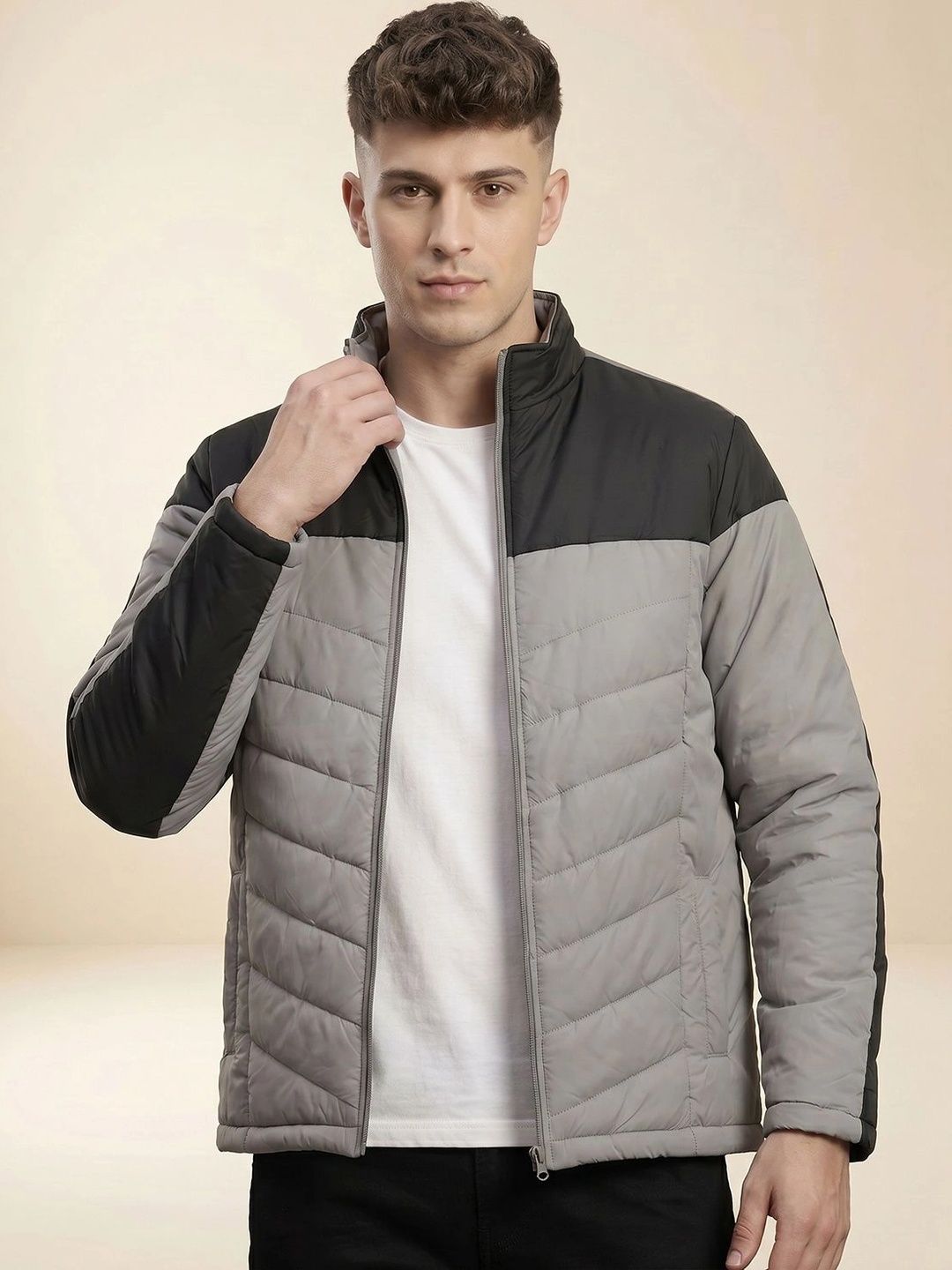 MOUNTAIN COLOURS Men Colourblocked Lightweight Outdoor Puffer Jacket