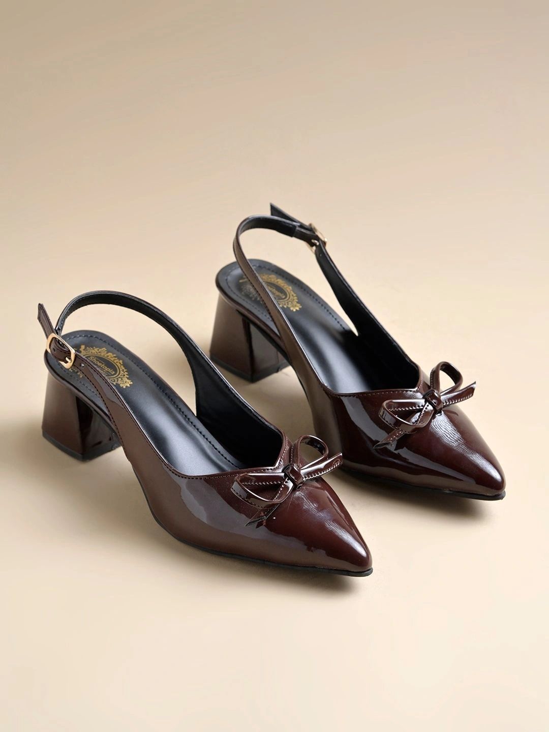 Shoetopia Shoetopia Pointed Toe Block Pumps with Bows