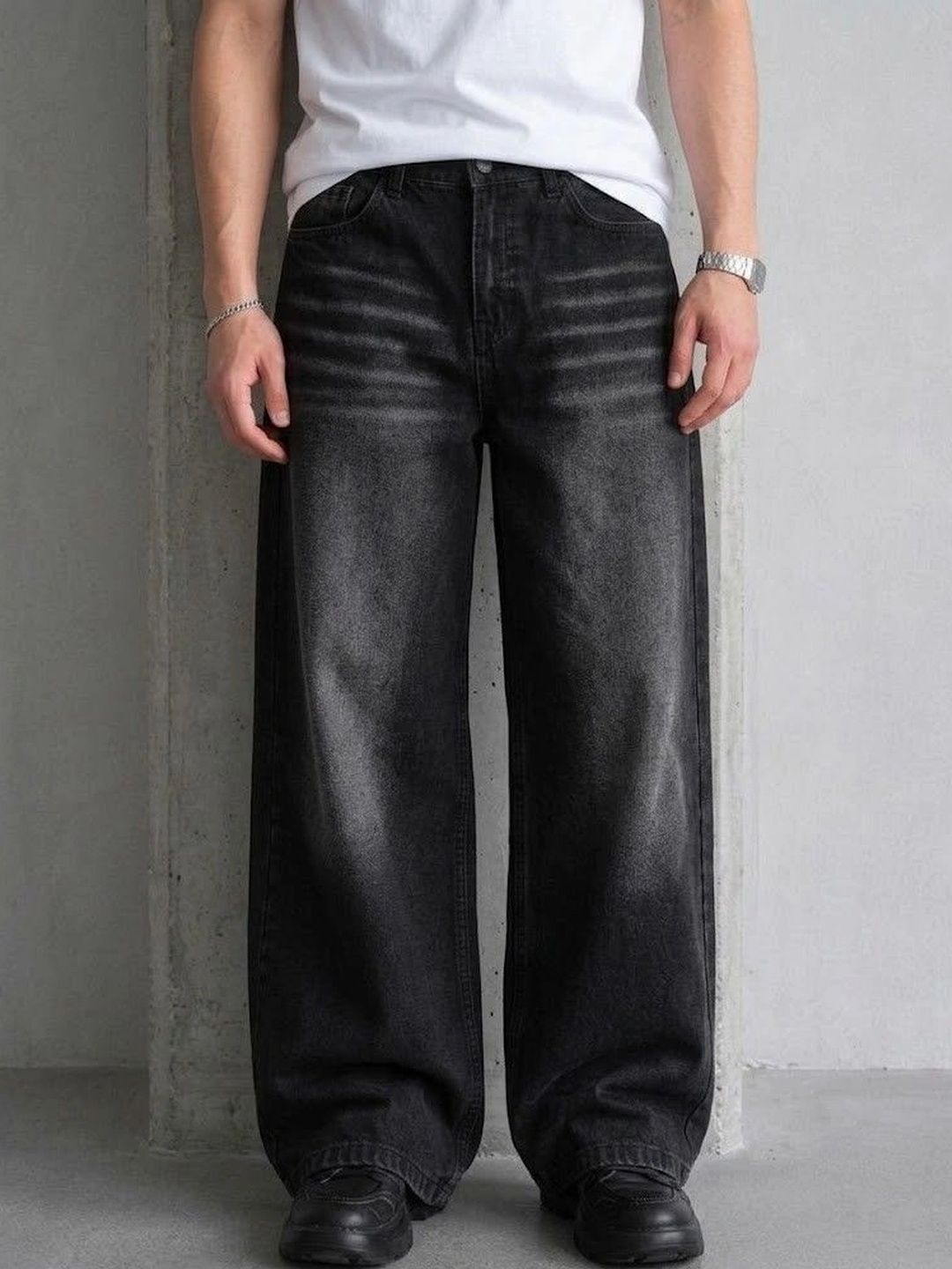 Niffar Fashion Niffar Fashion Men Wide Leg Mid-Rise Low Distress Light Fade Jeans