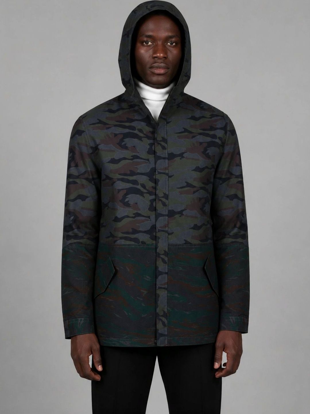 FRENCH CROWN Men Camouflage Printed Hooded Standard Cotton Jacket With Zipper Closure