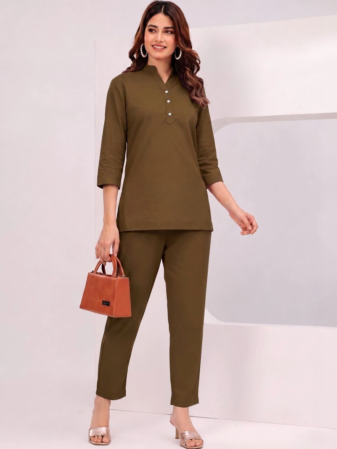 Oxinexx Oxinexx Mandarin Collar Three-Quarter Sleeves Pure Cotton Top With Trousers