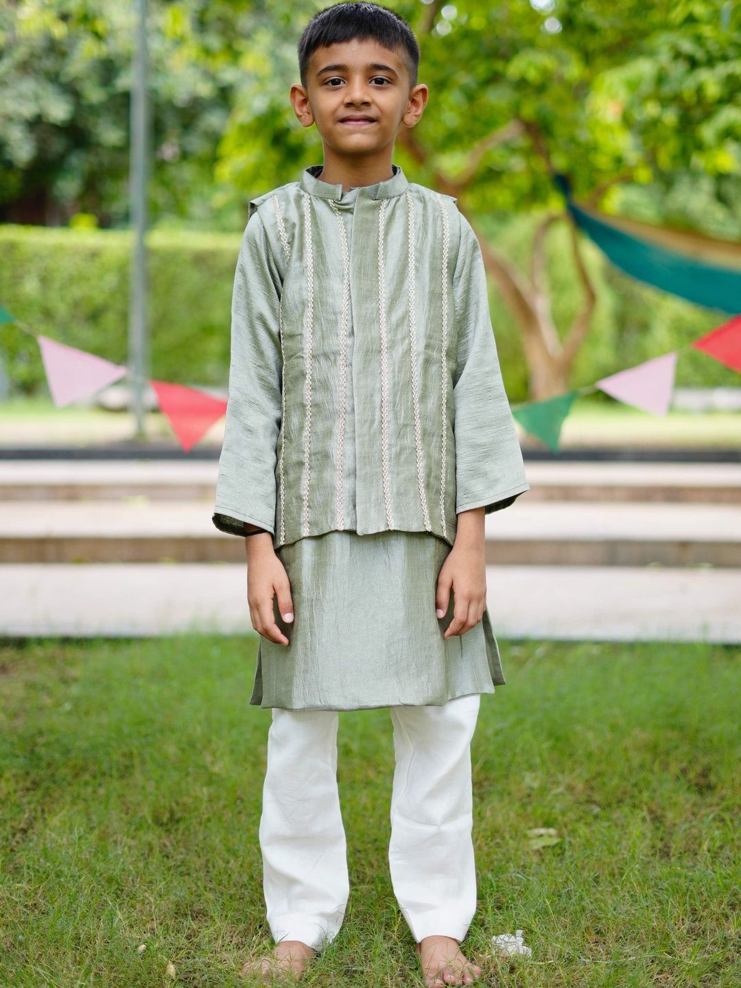 VEENISHII Embellished Woven Nehru Jackets