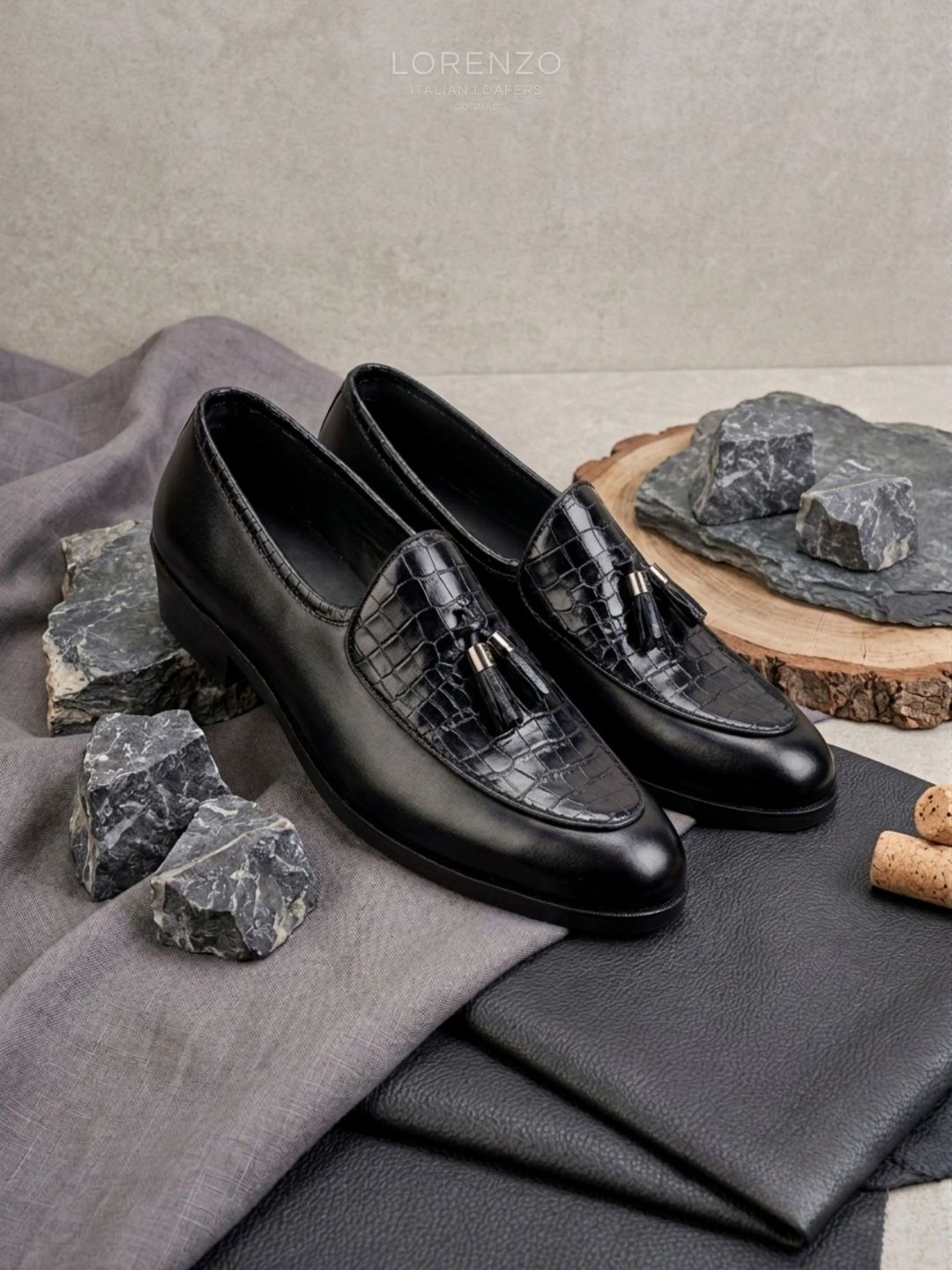 Cliff Fjord Men Textured Round Toe Slip-On Formal Loafers