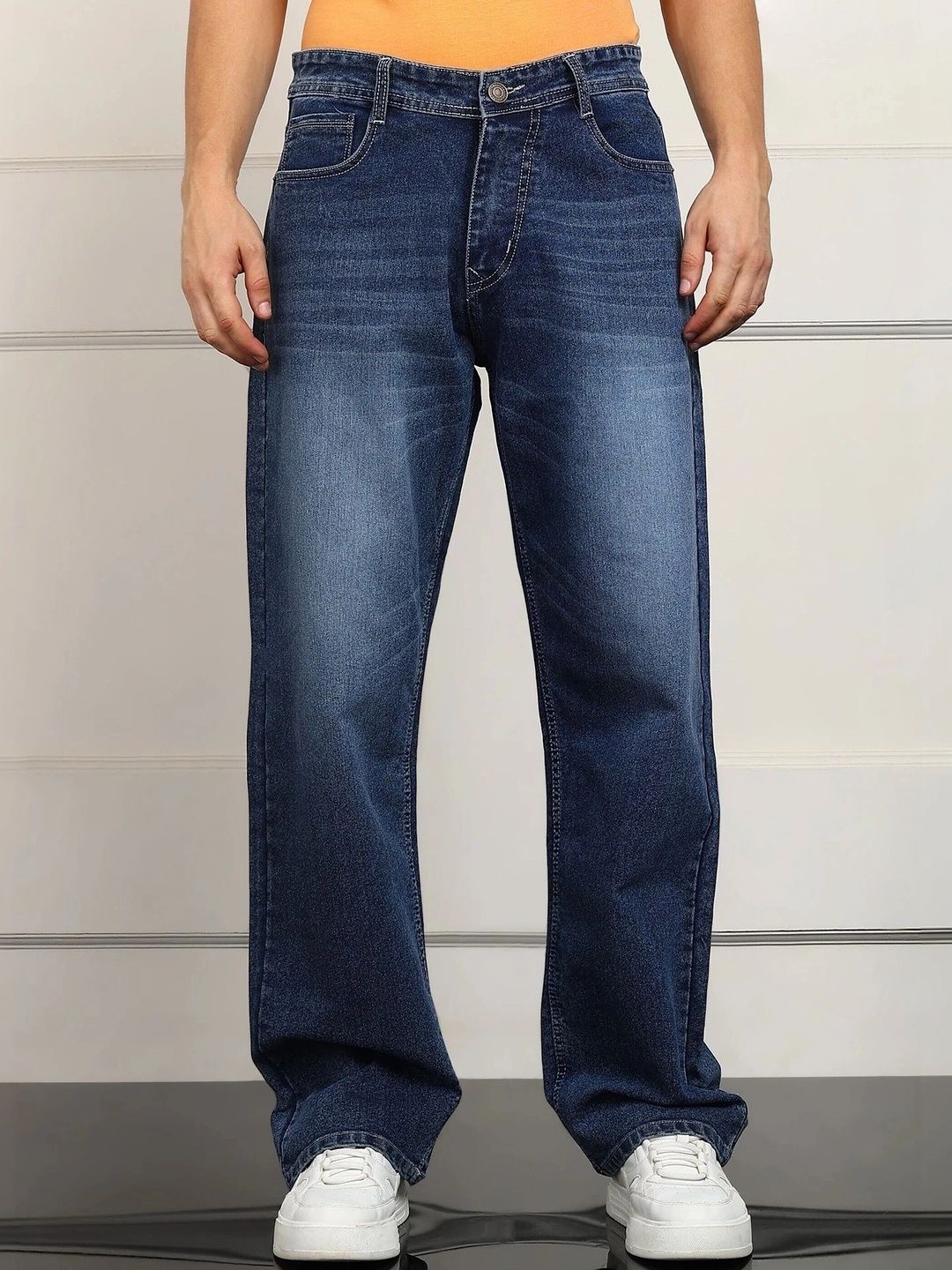 PINKLIT Men Straight Fit Mid-Rise Low Distress Light Fade Jeans