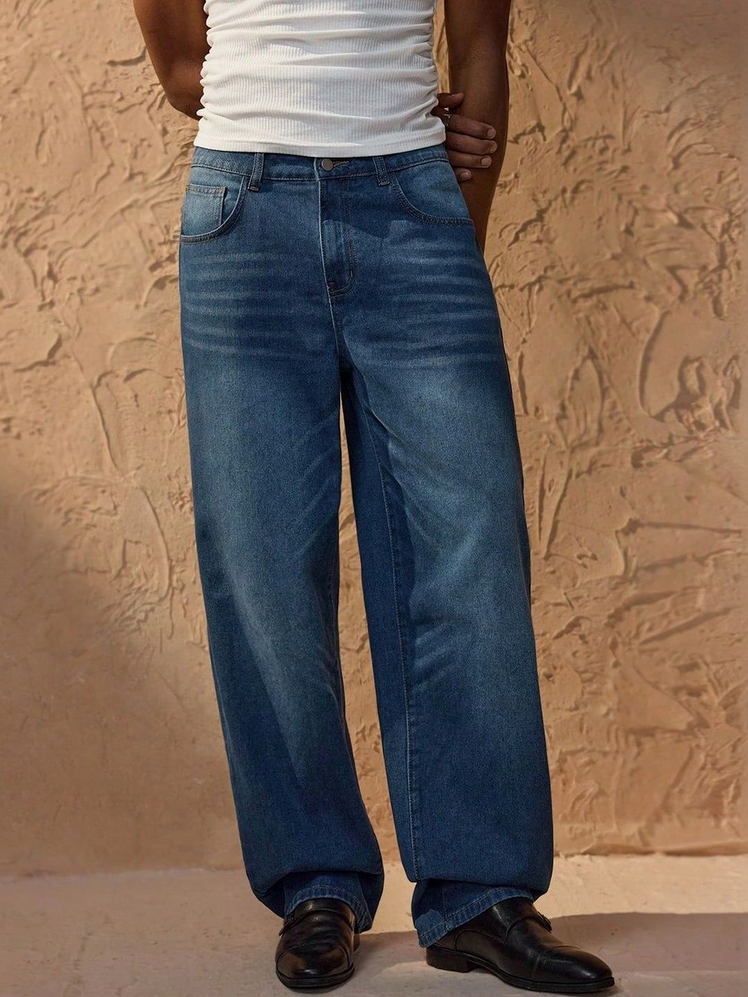 PINKLIT Men Straight Fit Mid-Rise Light Fade Jeans