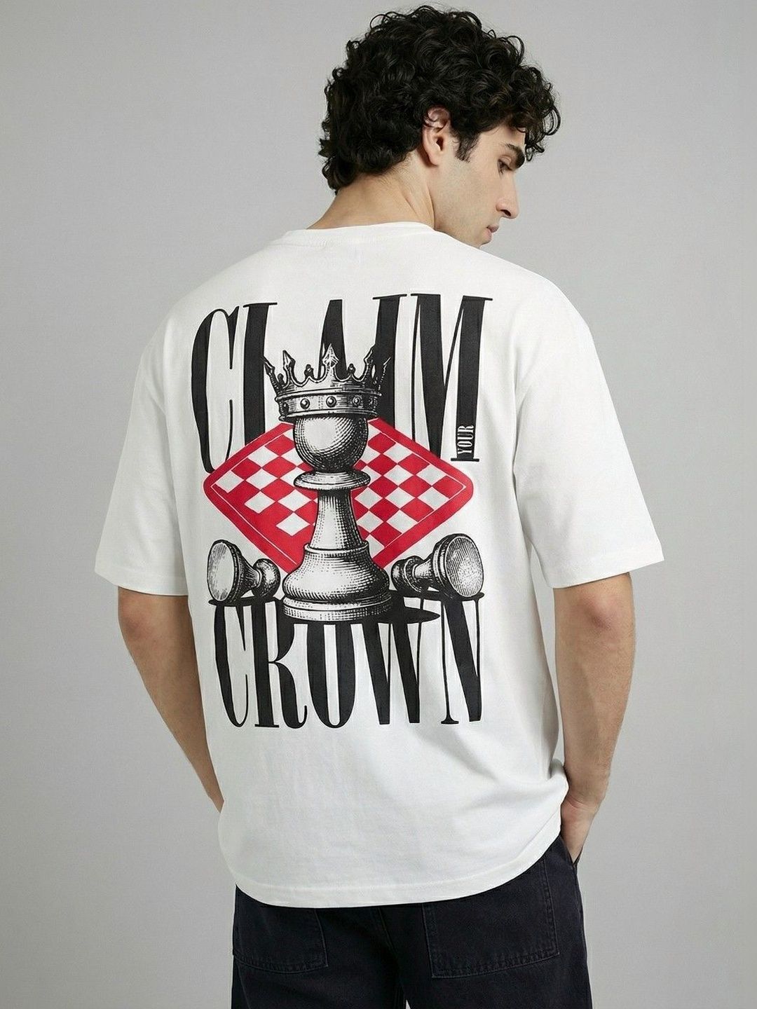 glitchez Men Typography Printed T-shirt