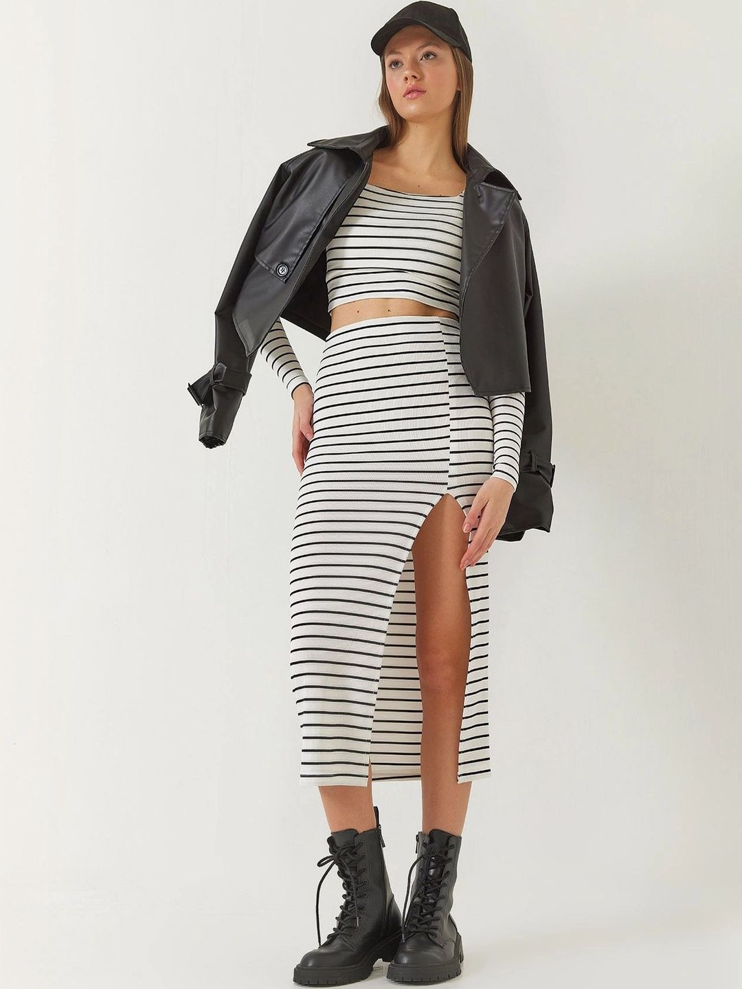 BIANCO LUCCI Women Striped Top with Skirt