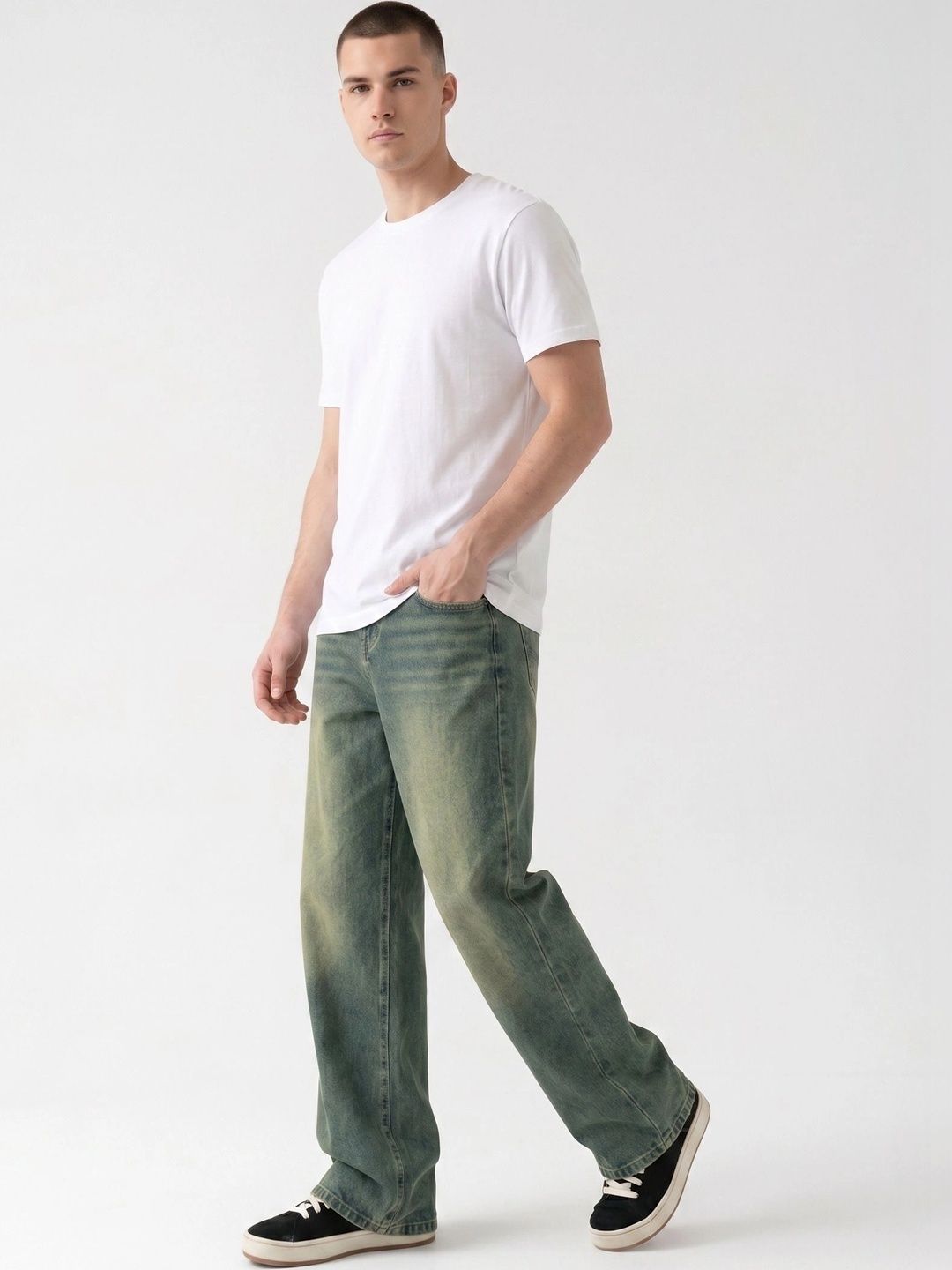 HERE&NOW Men Relaxed Fit Mid-Rise Stretchable Jeans