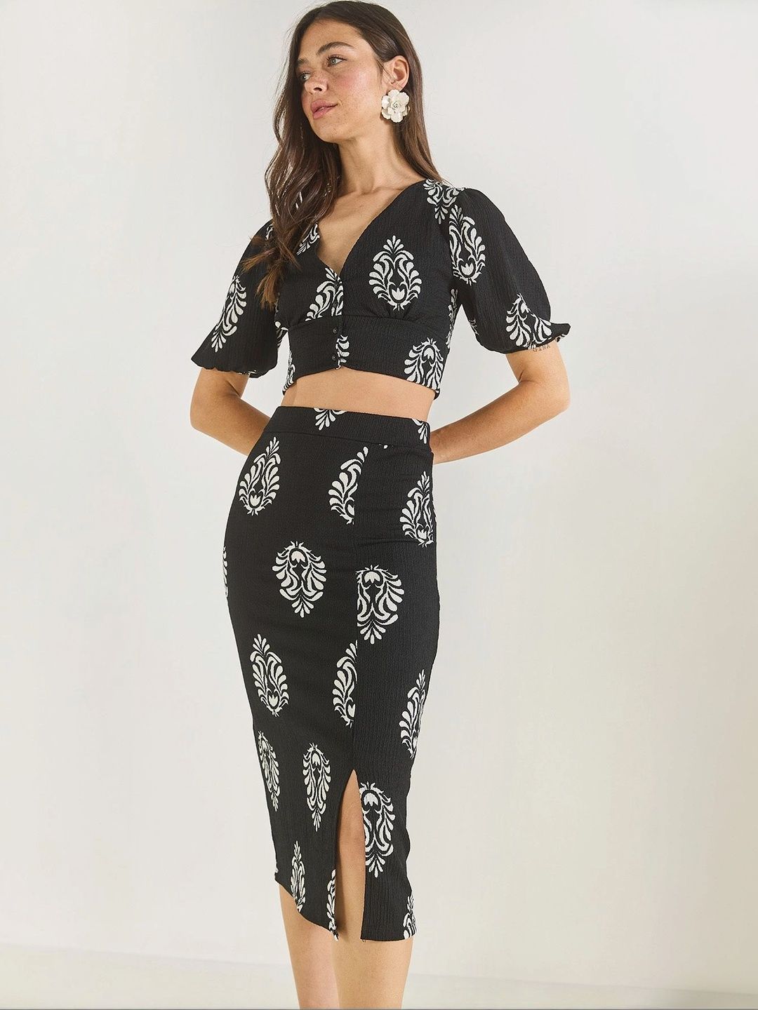 BIANCO LUCCI Women Printed Top with Skirt