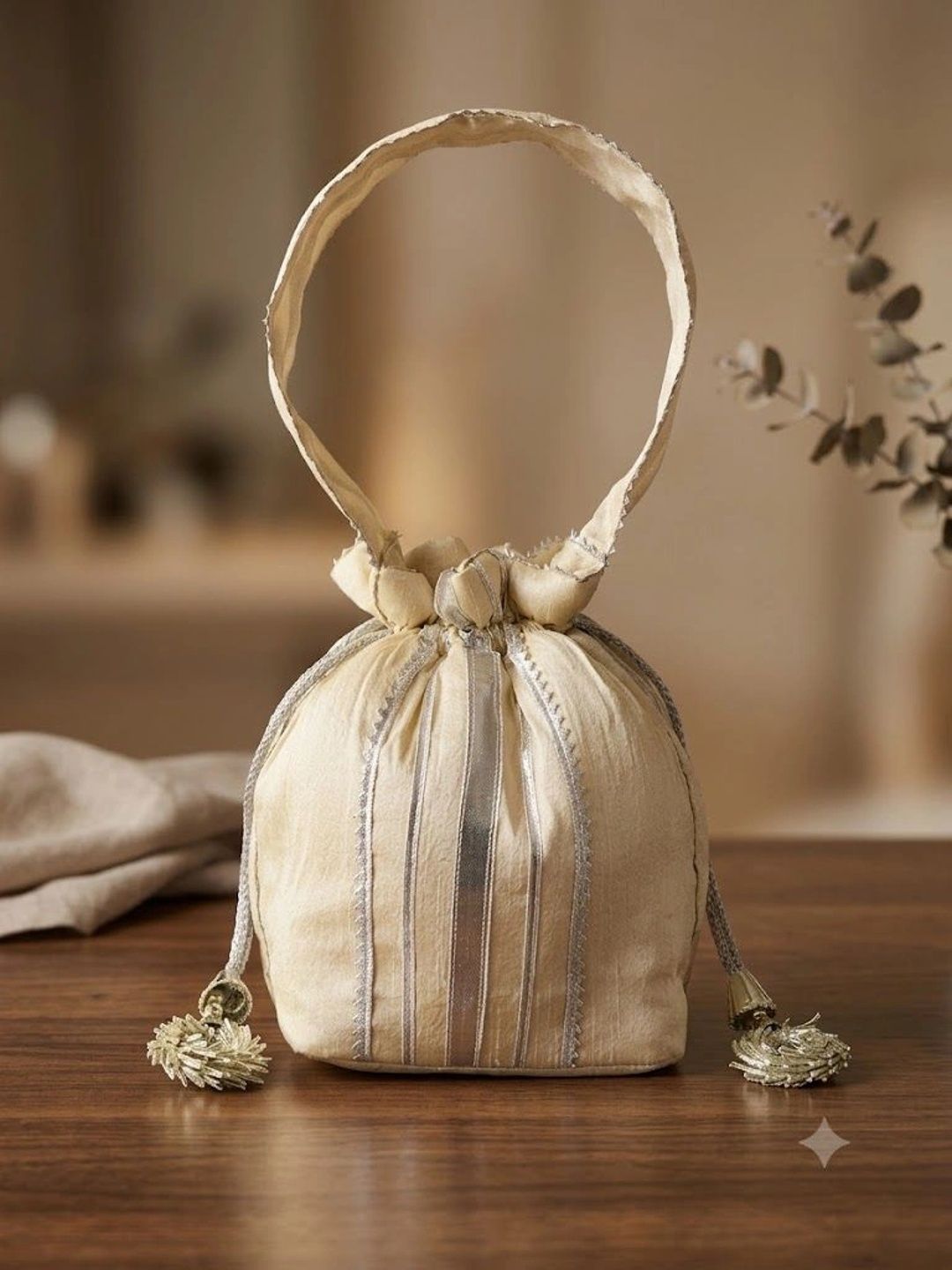 BYRA BYRA Embellished Potli Clutch