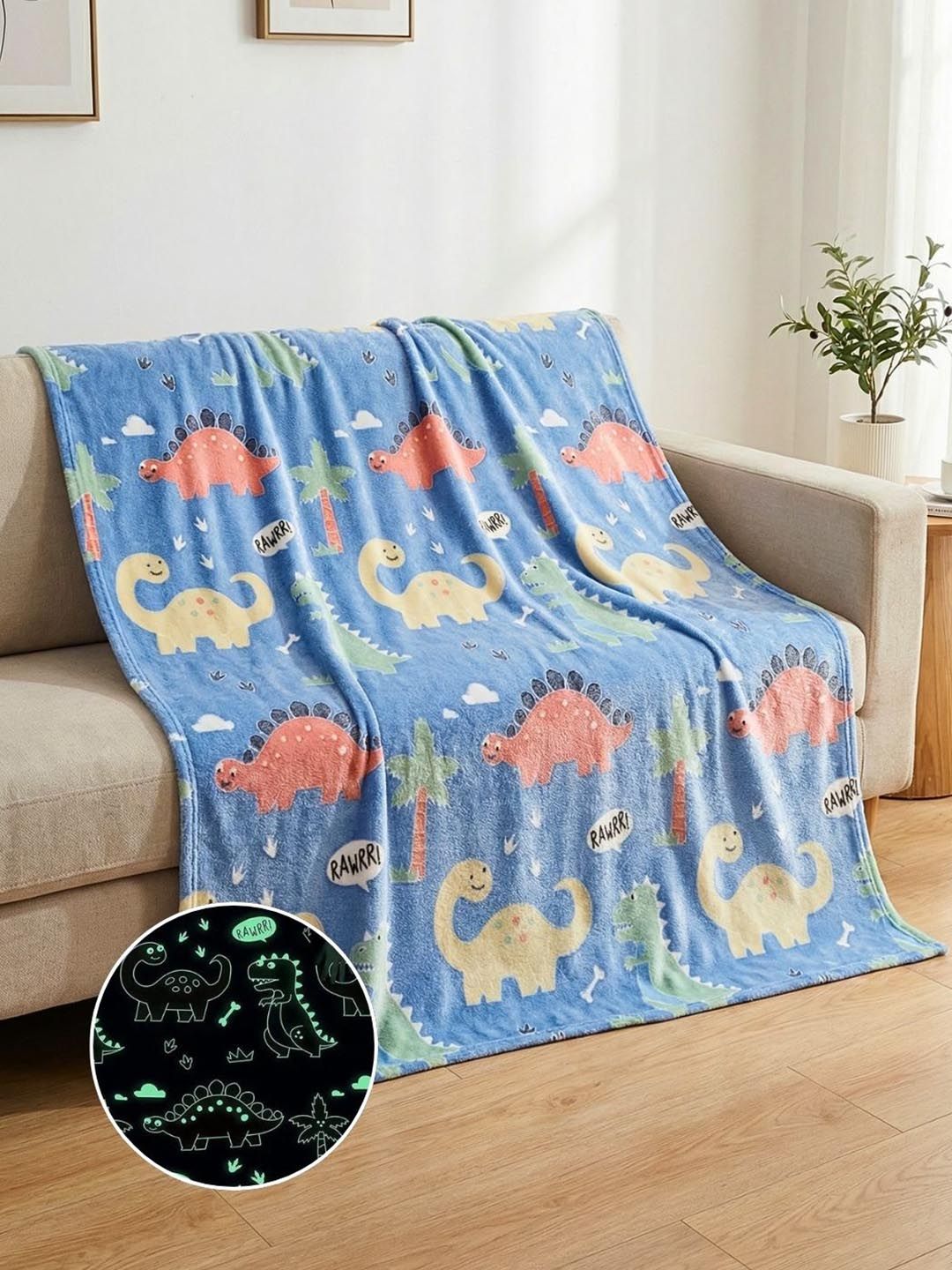 Famyo Famyo Kids Light Blue Dino Glow In Dark Fleece Lightweight 210 GSM AC Room Queen Blanket