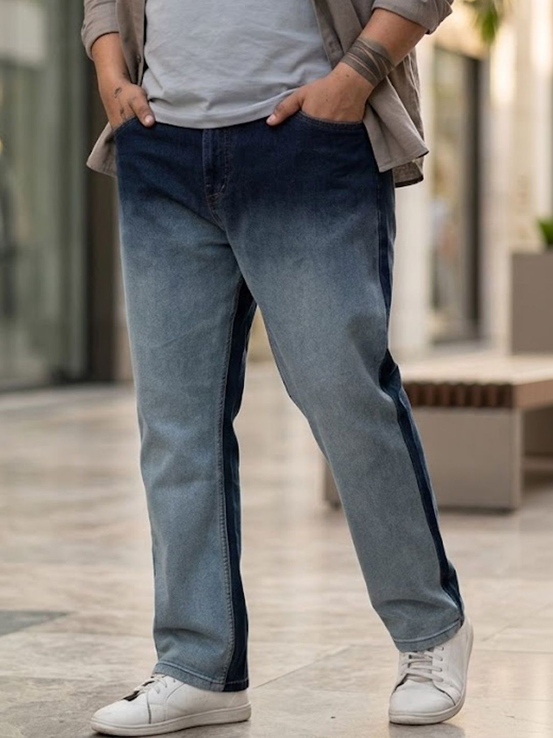 Urbano Plus Men Blue Straight Fit Heavy Washed Faded Denim Stretchable Jeans