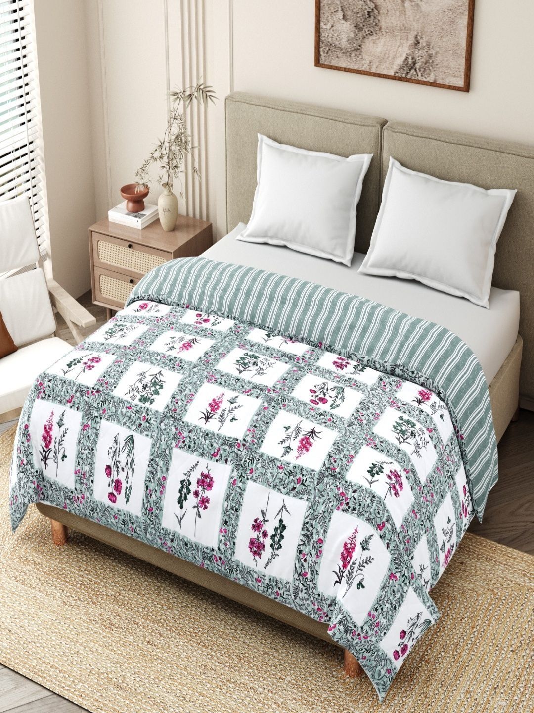 Sangria Sangria White & Pink Pure Cotton Reversible 110 GSM AC Room Dohar