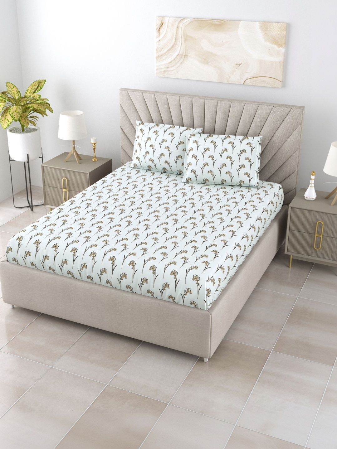 BOMBAY DYEING BOMBAY DYEING White Floral 164 TC King Bedsheet with 2 Pillow Covers