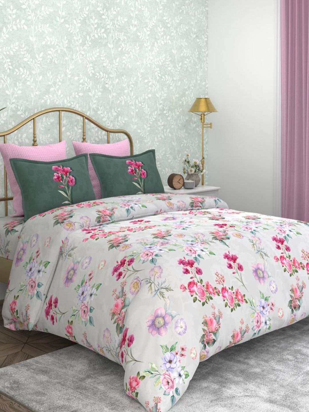 BOMBAY DYEING BOMBAY DYEING Off White & Pink Floral 144 TC King Bedsheet with 2 Pillow Covers