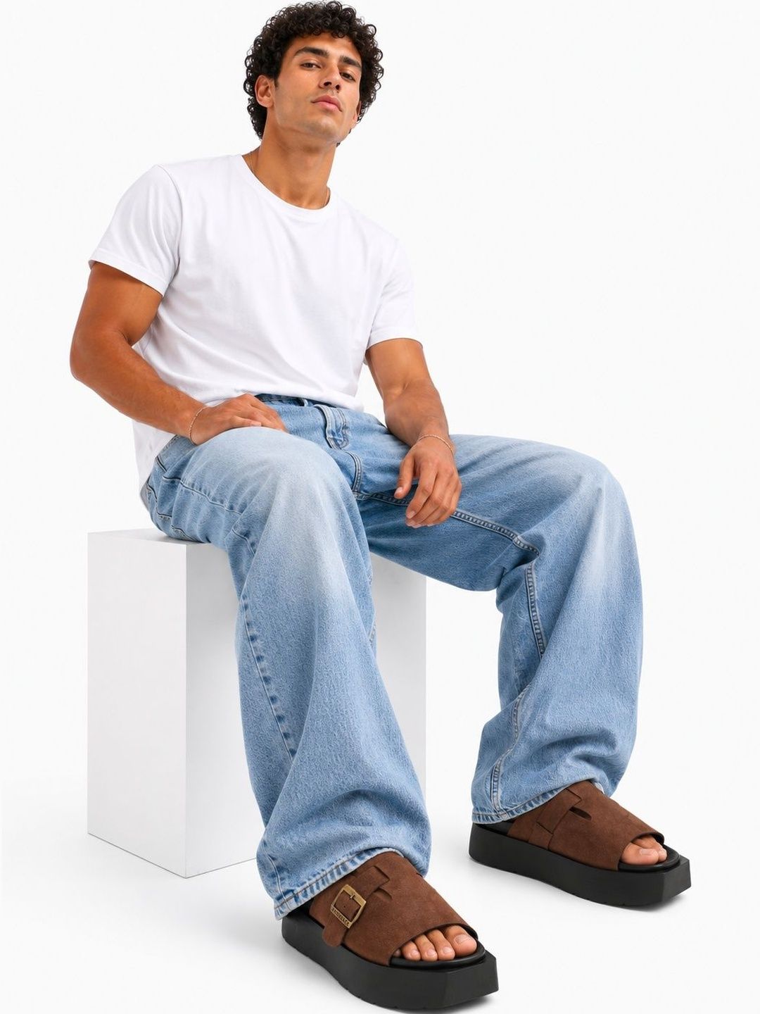 The Roadster Lifestyle Co. Men Comfort Sandals