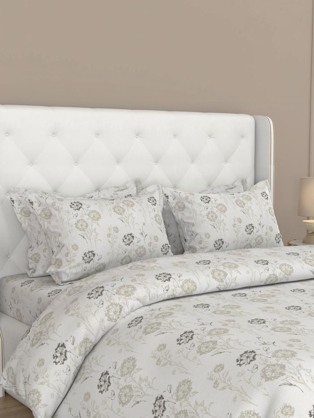 BOMBAY DYEING BOMBAY DYEING Off White Floral 400 TC King Bedsheet with 2 Pillow Covers