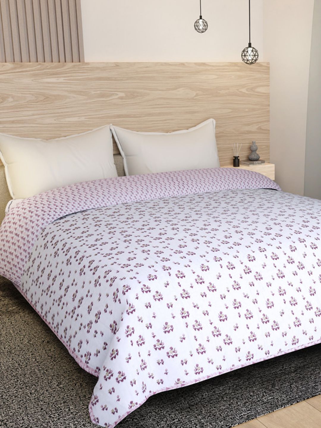 Florida Florida Maroon & Pink Floral All-Season AC Room 300 GSM Double Bed Blanket