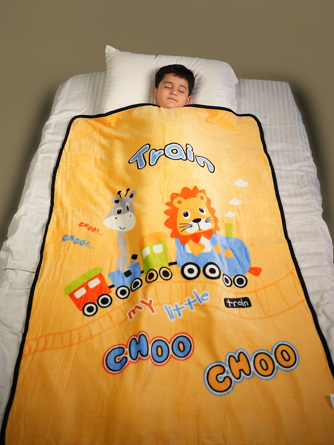 Yellow Bee Yellow Bee Yellow & White Cartoon Characters AC Room 354 GSM Single Bed Blanket