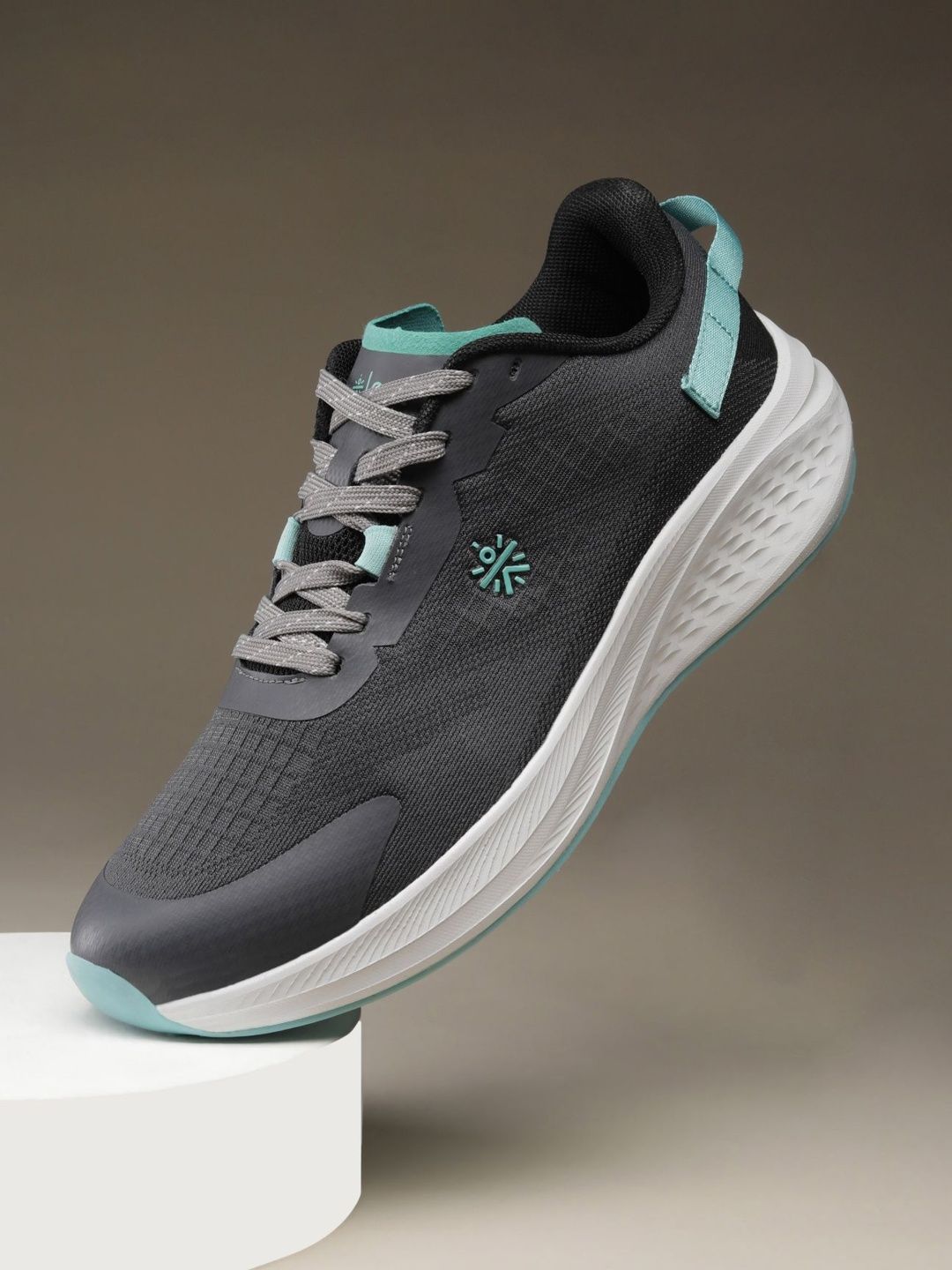 CULT CULT Women Dark Grey SwiftArc Running Shoes